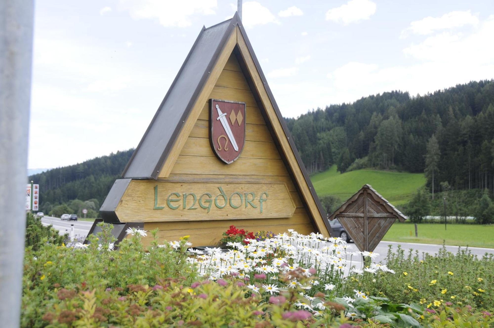 Haus Lukasser Grobming Luaran gambar